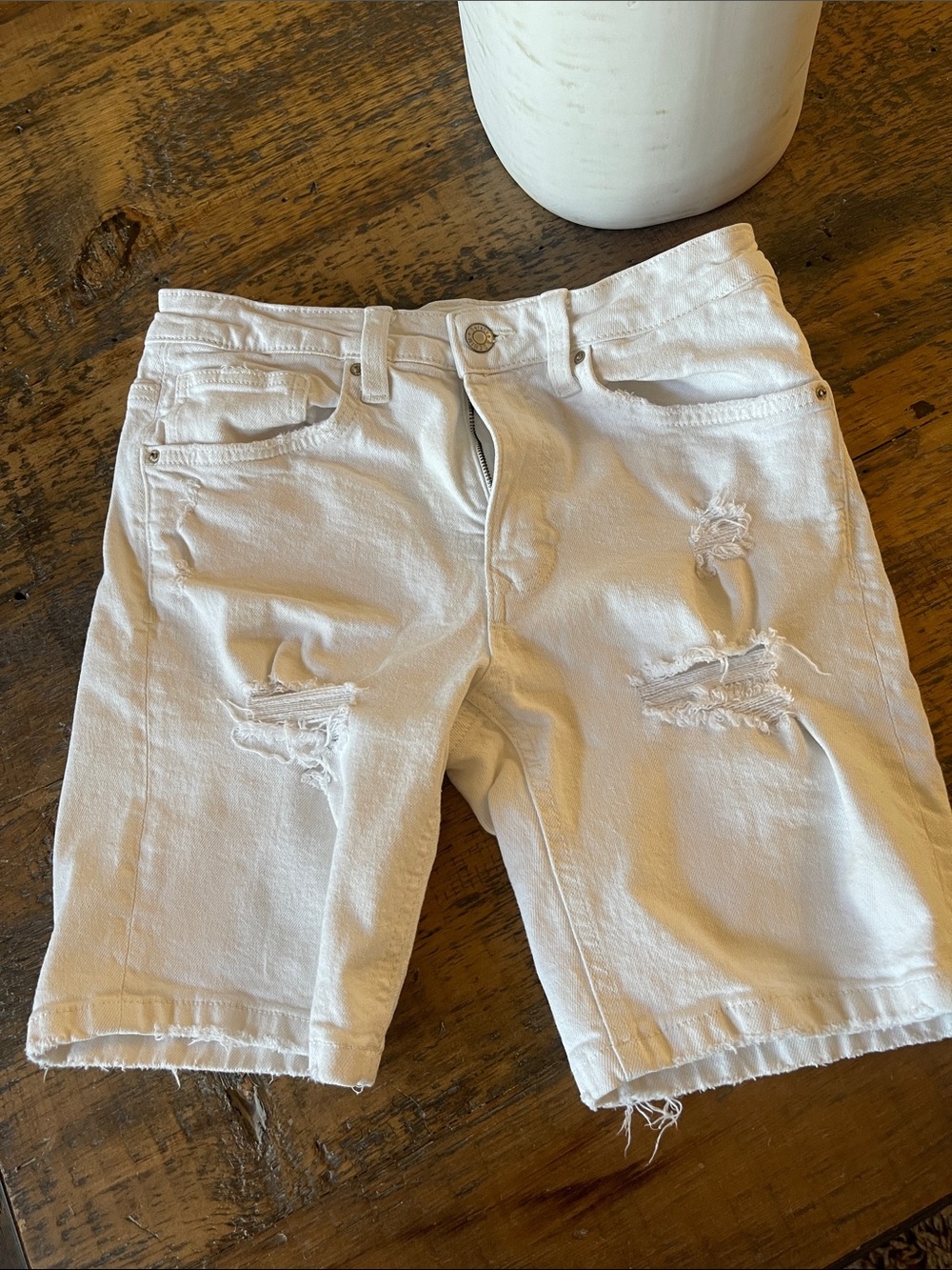 Bershka Men's White Distressed Denim Jean Shorts